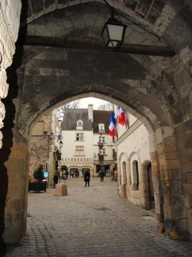 مبيت وإفطار لوش La Demeure Saint-Ours المظهر الخارجي الصورة