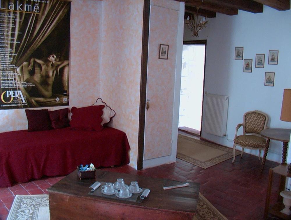 مبيت وإفطار لوش La Demeure Saint-Ours الغرفة الصورة